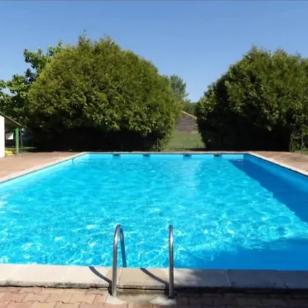 2-bedroom Duplex Naujac-sur-Mer